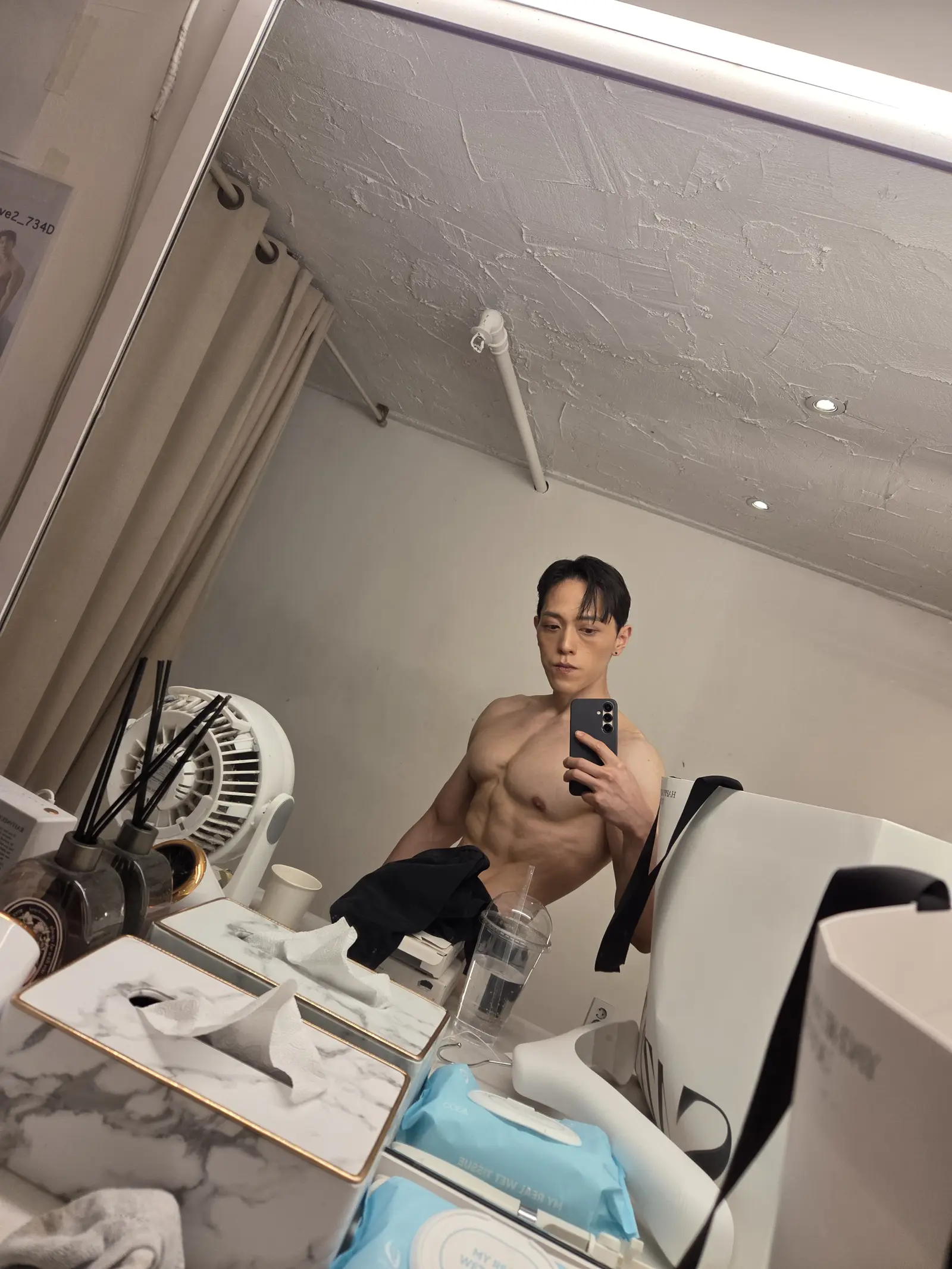 Founder composition proof shot showing how skinny fat normal weight with high body fat hides behind a healthy scale